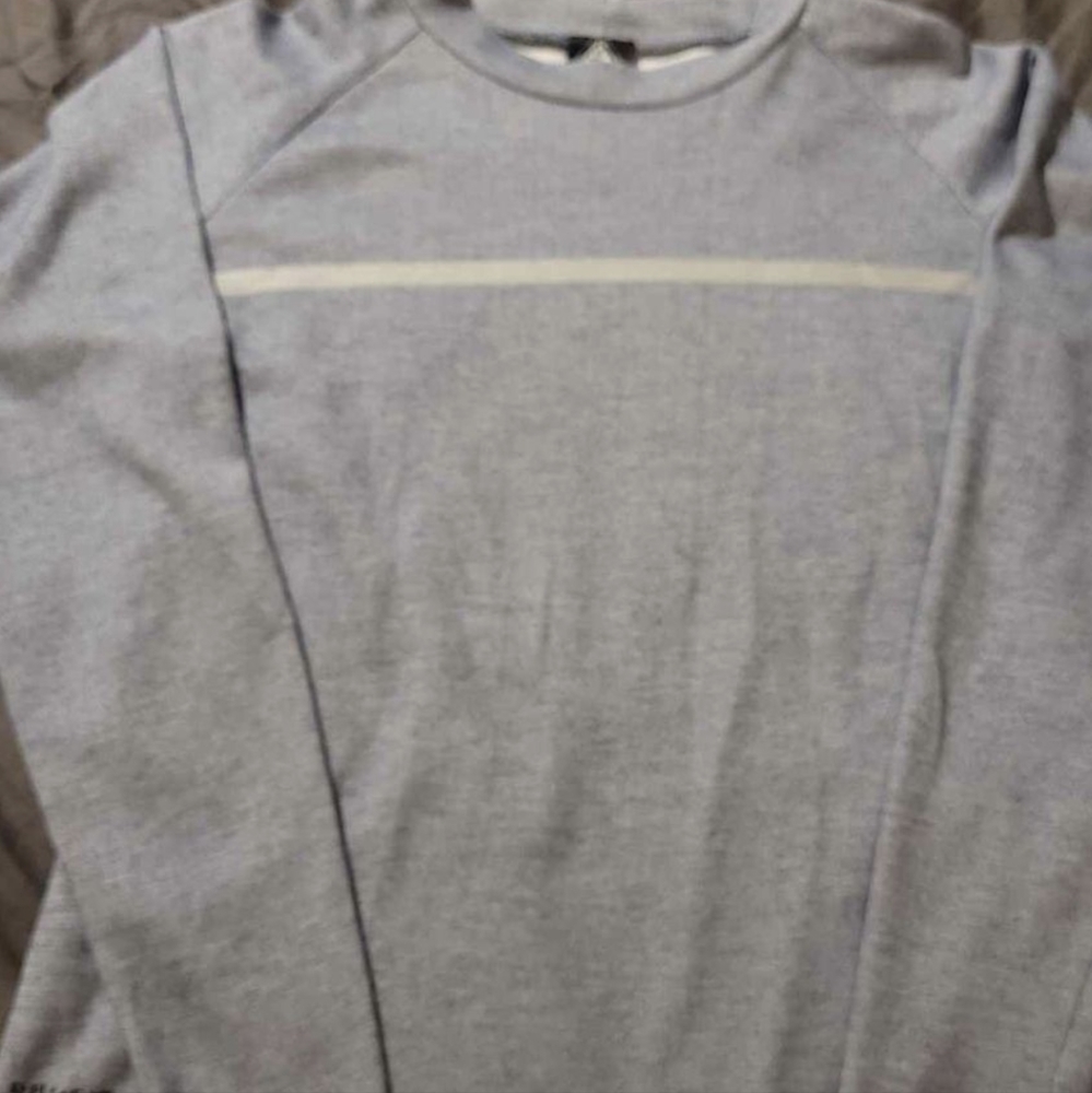 Boys ACG Dri-fit shirt size 8/10